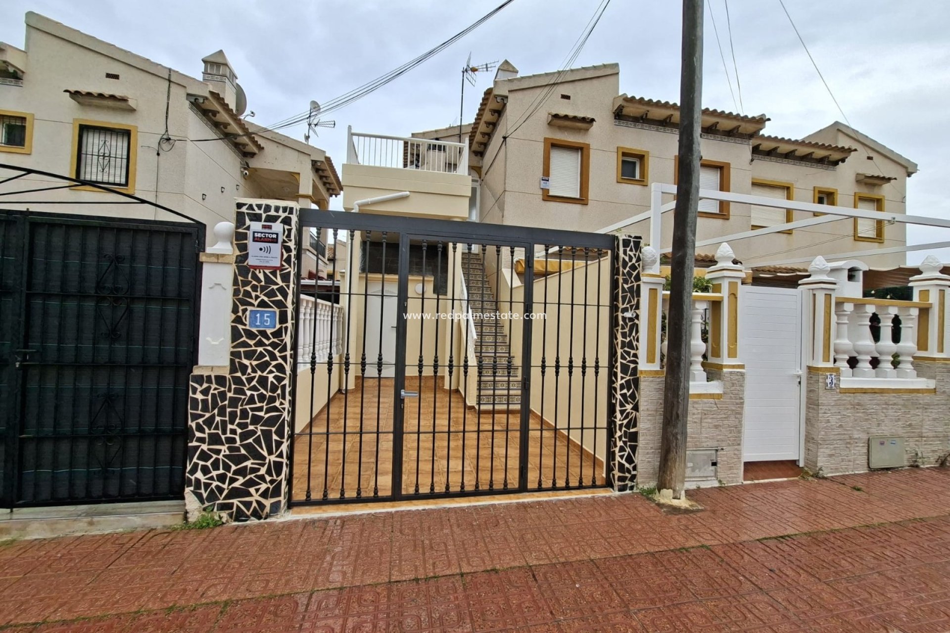 Reventa - Apartamento -
Orihuela Costa