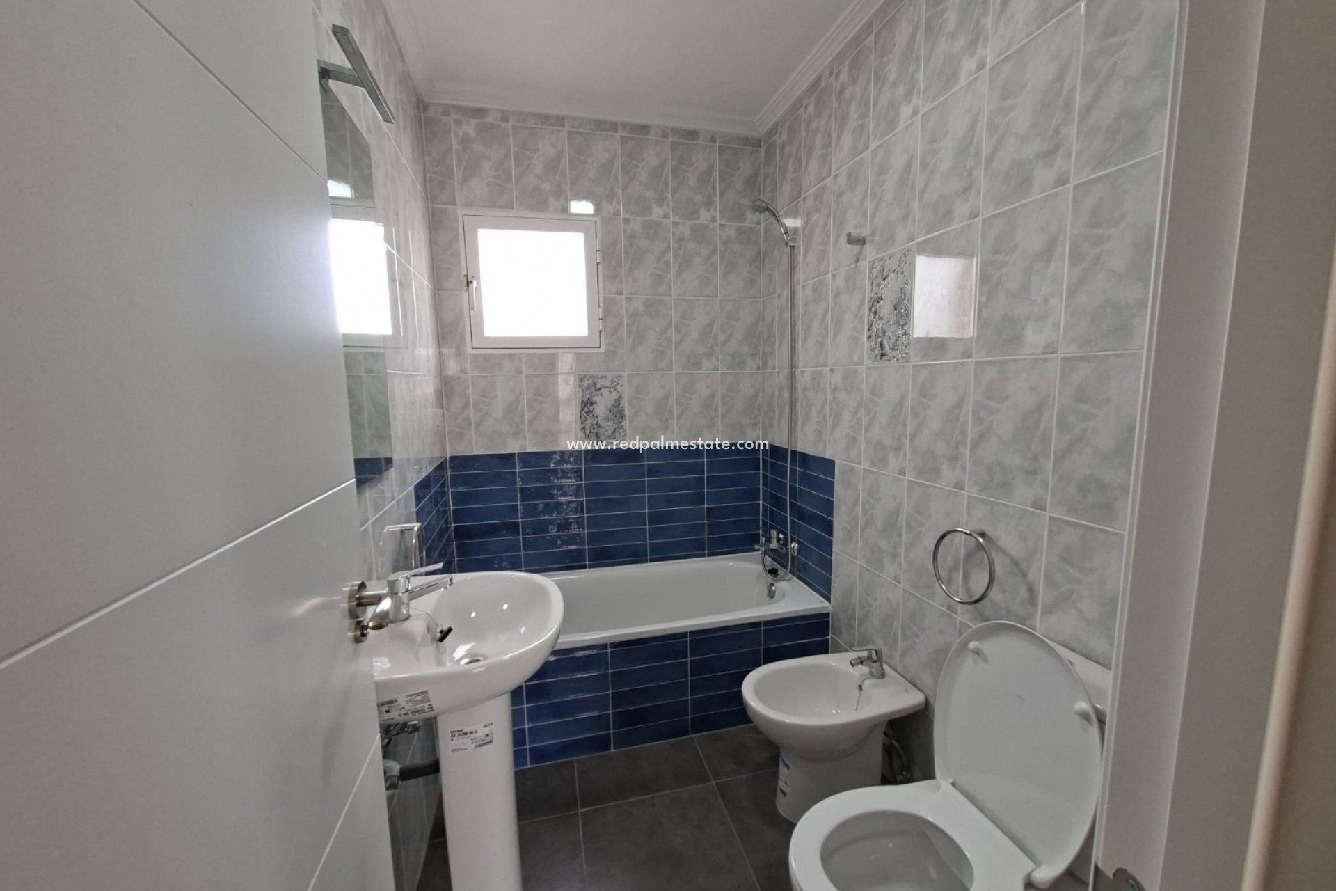Reventa - Apartamento -
Orihuela Costa