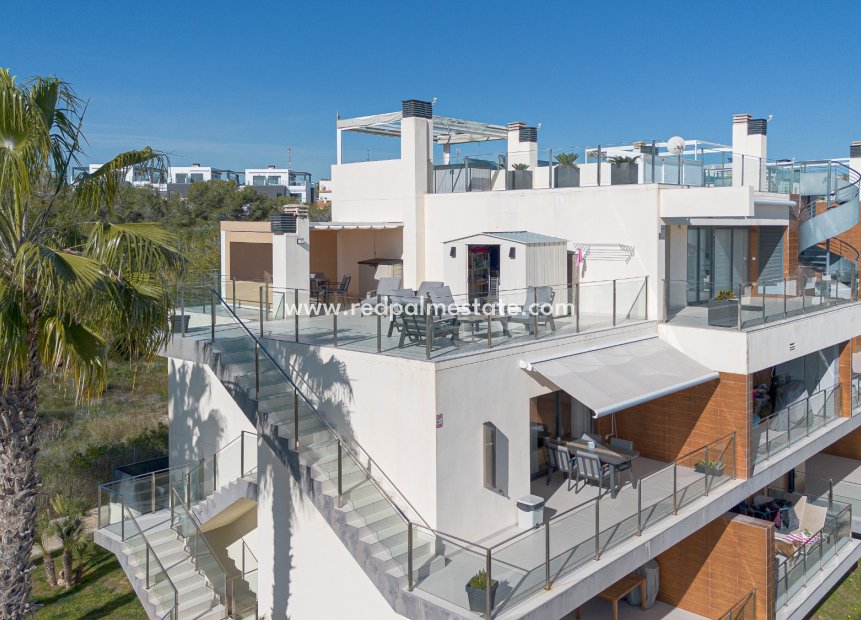 Reventa - Apartamento -
Orihuela Costa