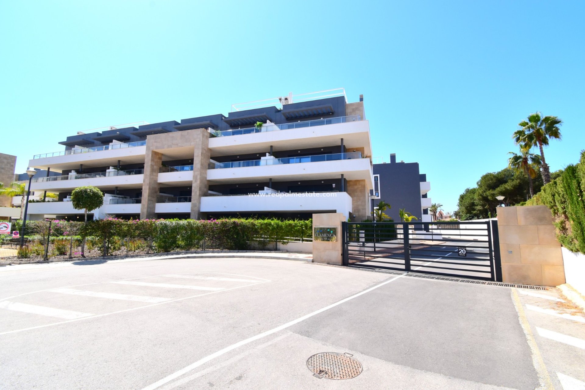 Reventa - Apartamento -
Orihuela Costa