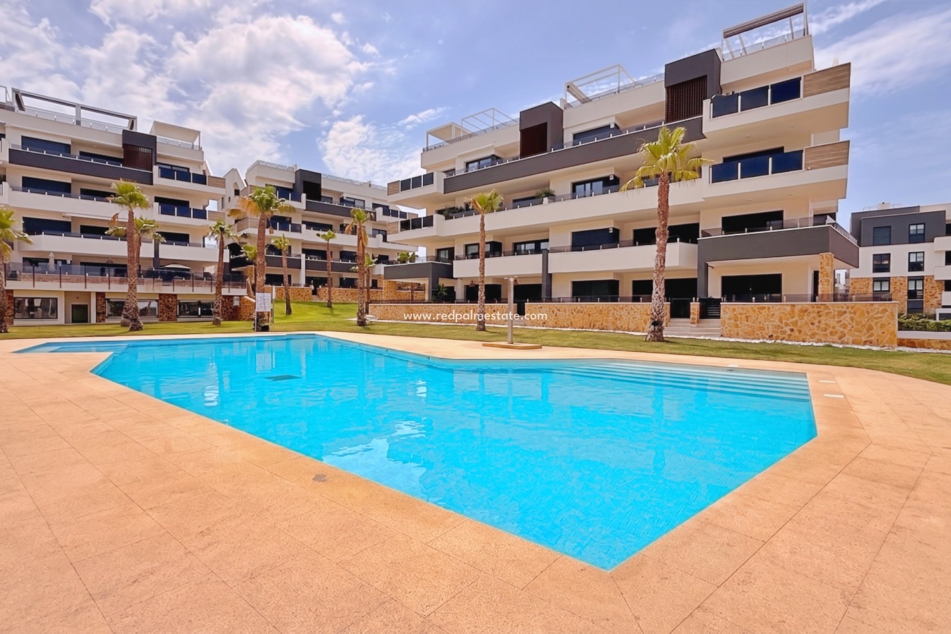 Reventa - Apartamento -
Orihuela - Inland