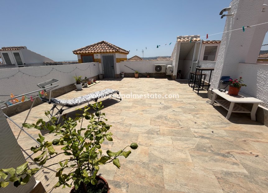 Reventa - Apartamento -
Orihuela - Inland