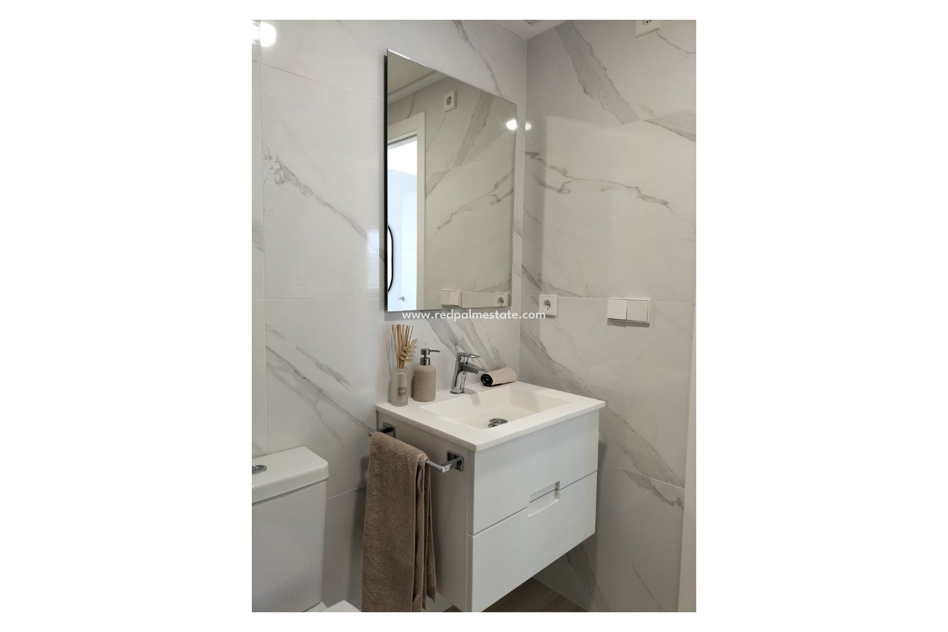 Reventa - Apartamento -
Orihuela - Inland