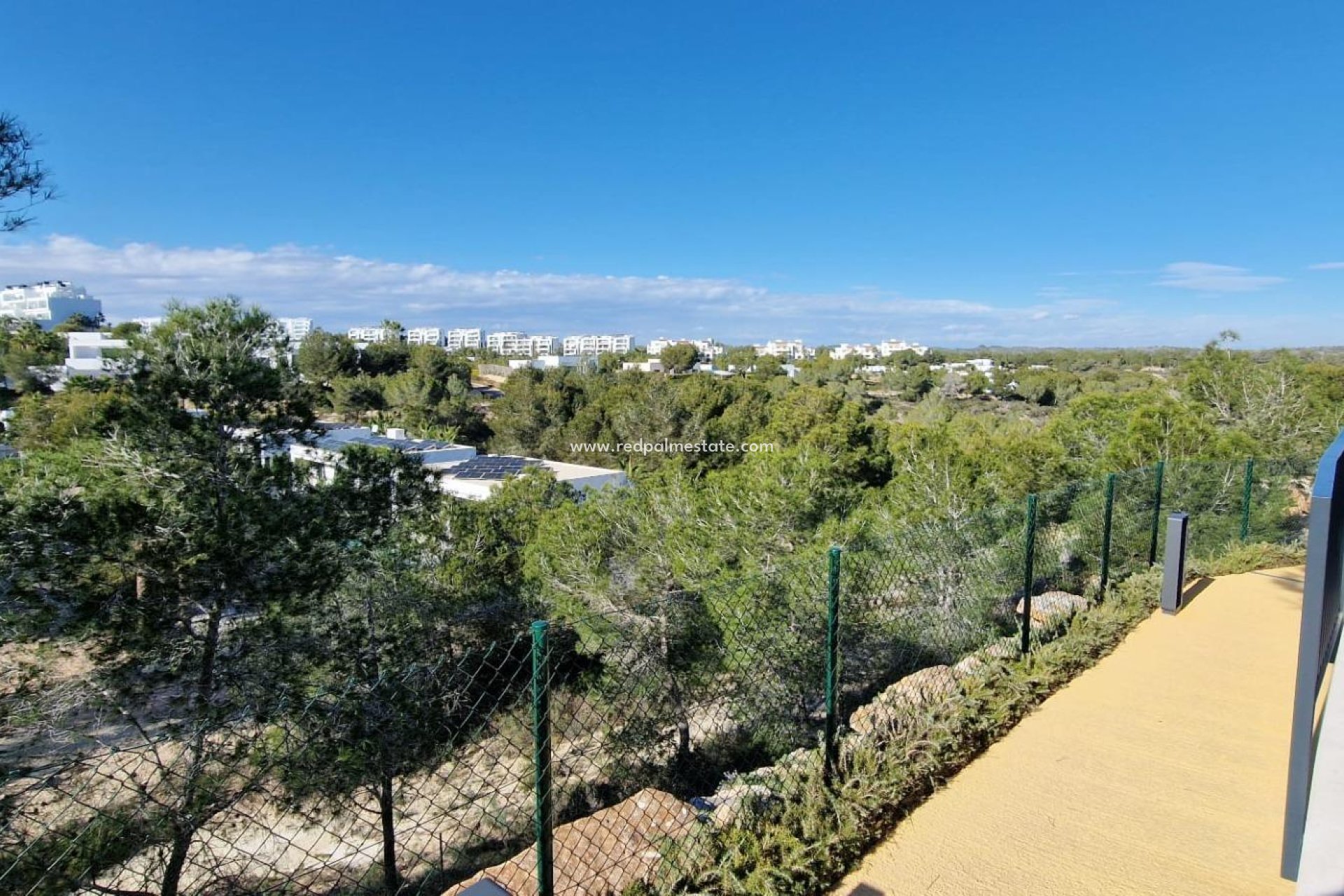 Reventa - Apartamento -
Orihuela - Las Colinas Golf