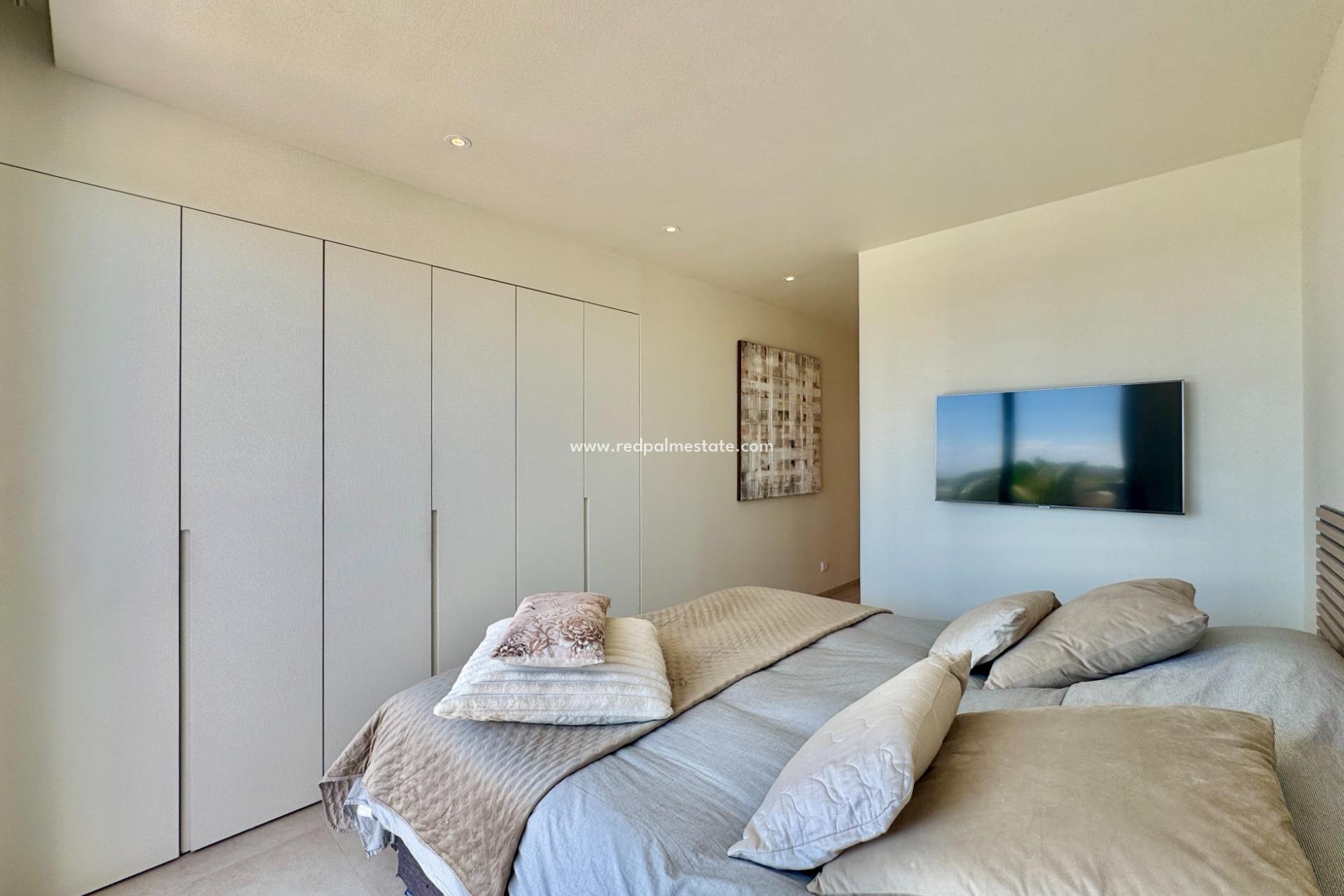 Reventa - Apartamento -
Orihuela - Las Colinas Golf