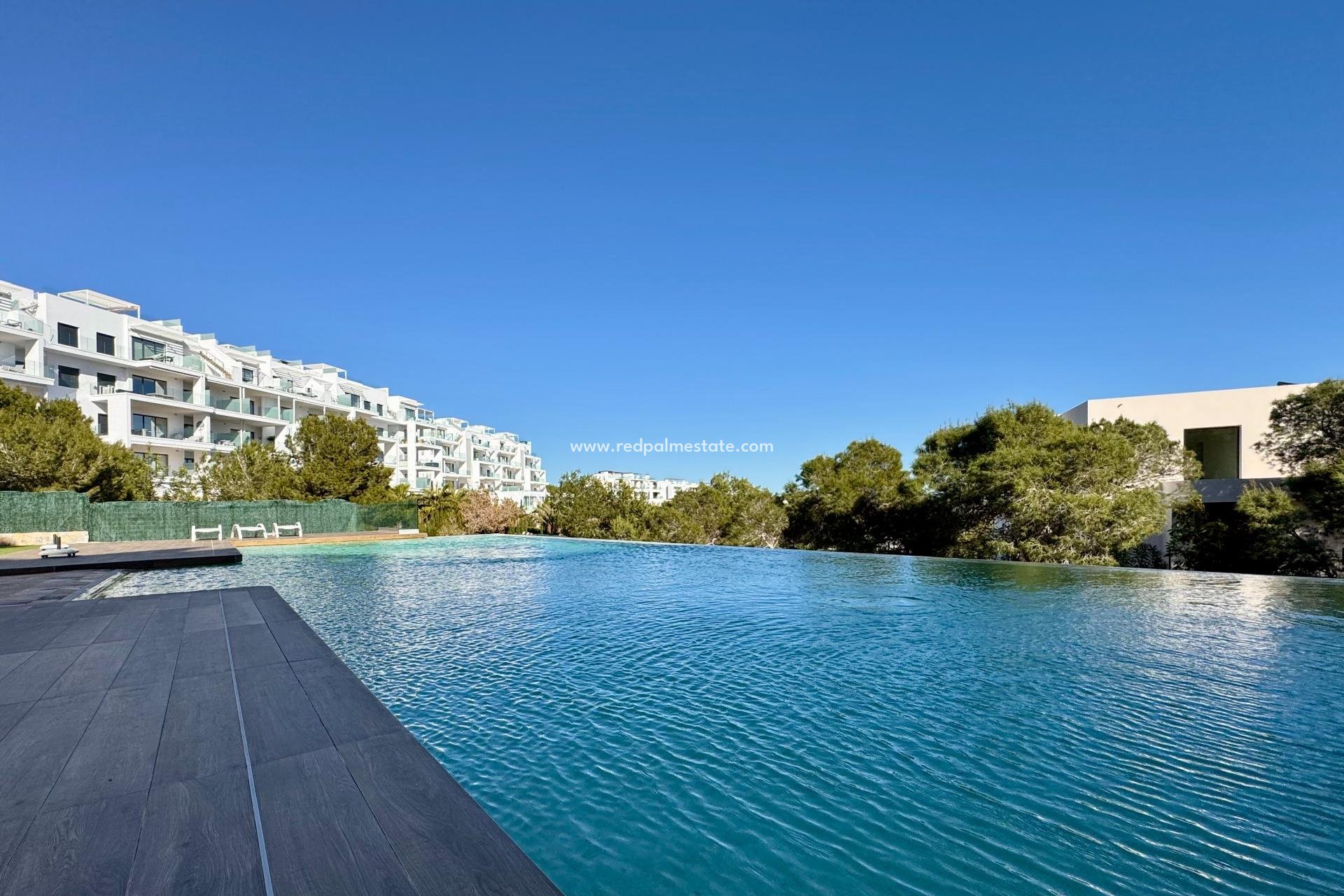 Reventa - Apartamento -
Orihuela - Las Colinas Golf