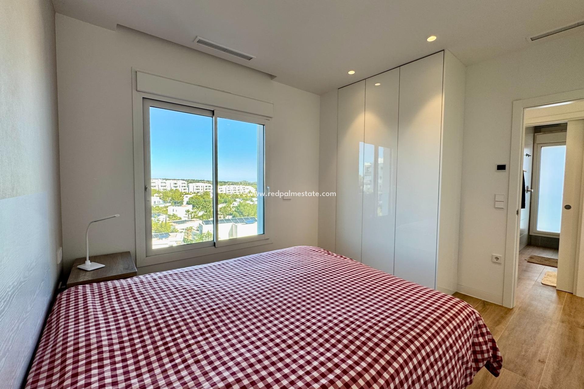 Reventa - Apartamento -
Orihuela - Las Colinas Golf