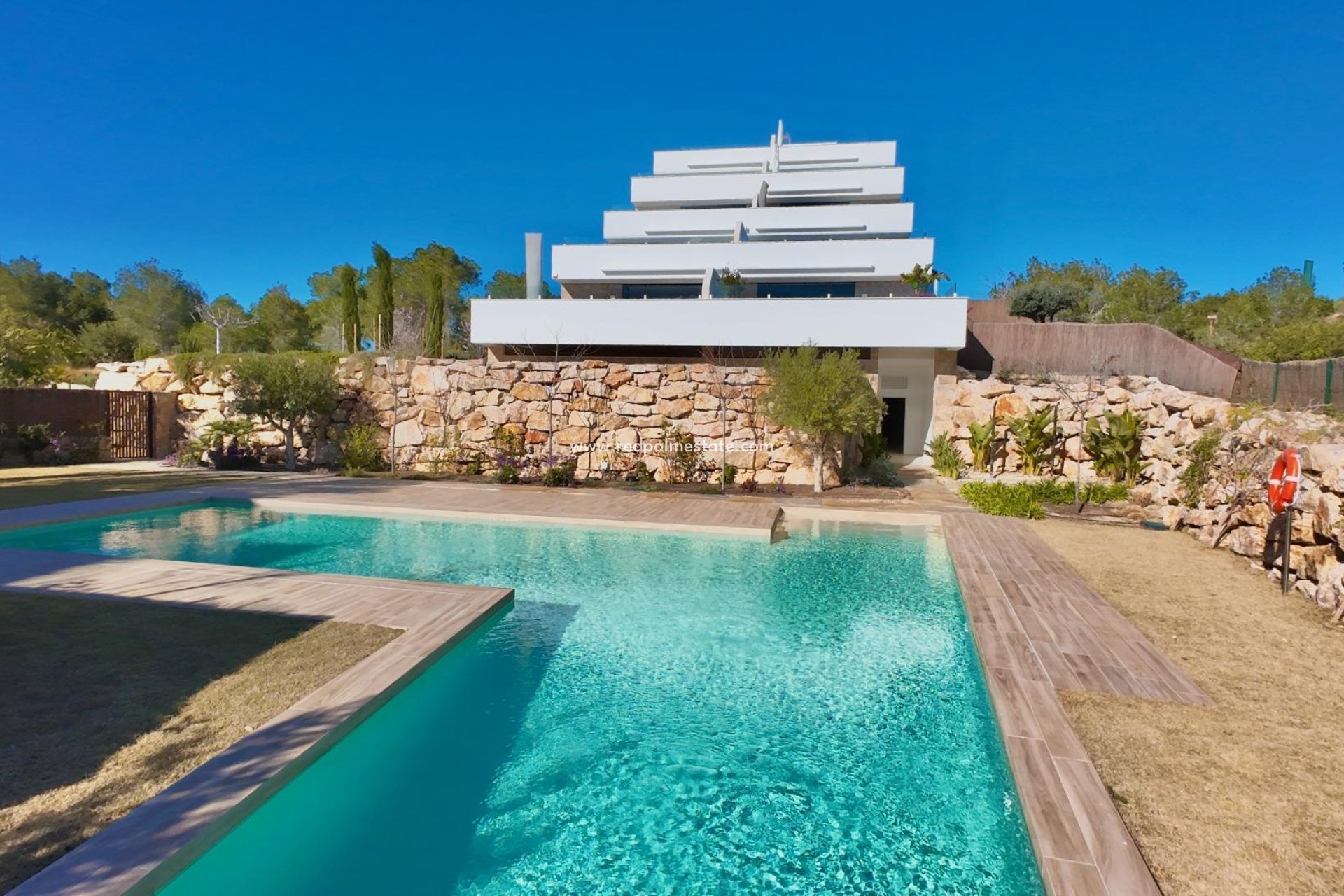 Reventa - Apartamento -
Orihuela - Las Colinas Golf
