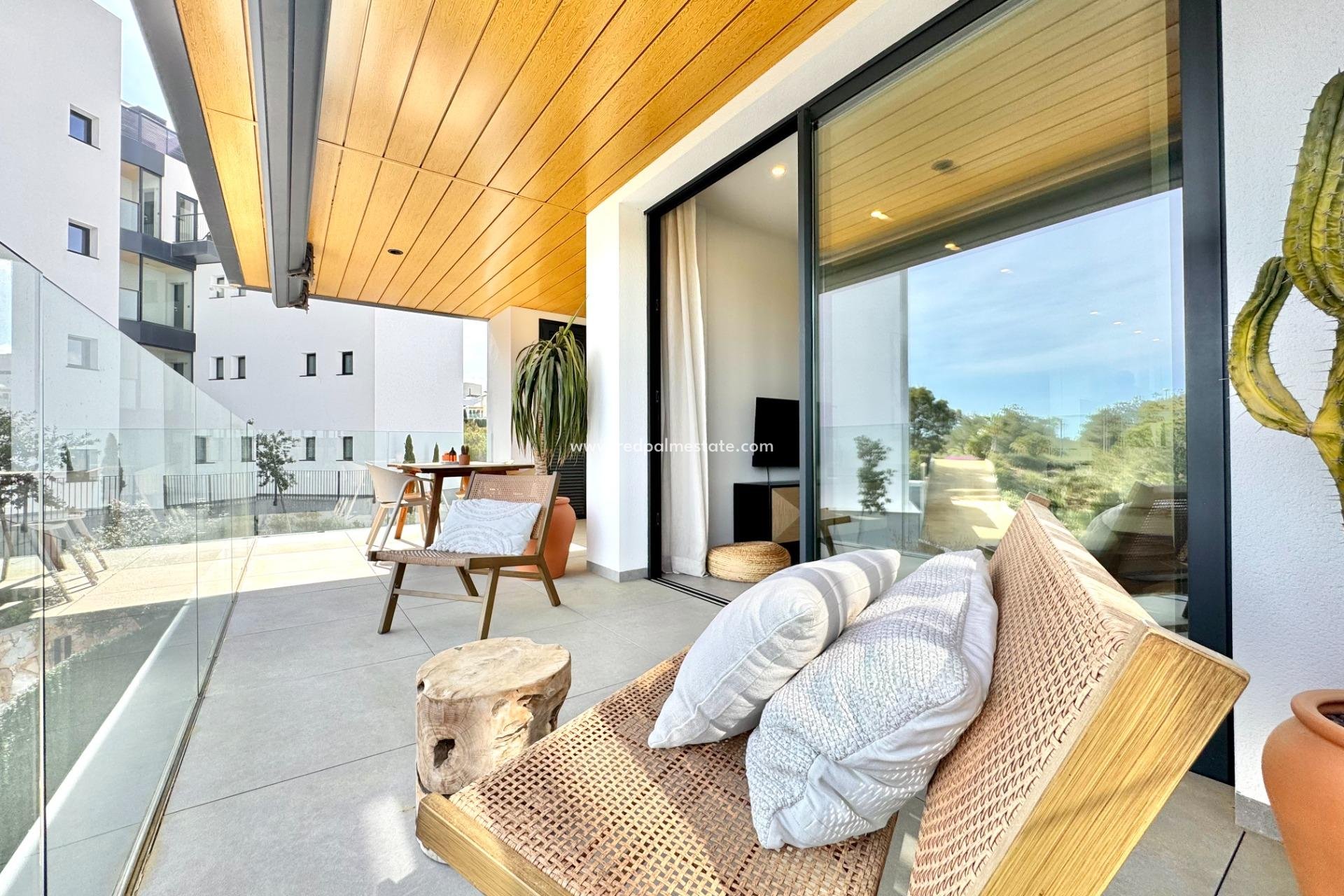 Reventa - Apartamento -
Orihuela - Las Colinas Golf