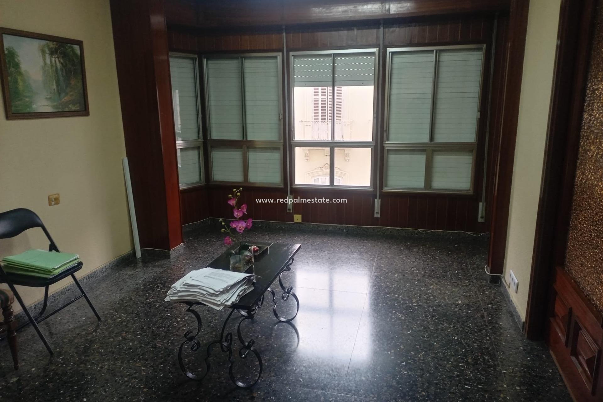 Reventa - Apartamento -
Orihuela - Orihuela Ciudad