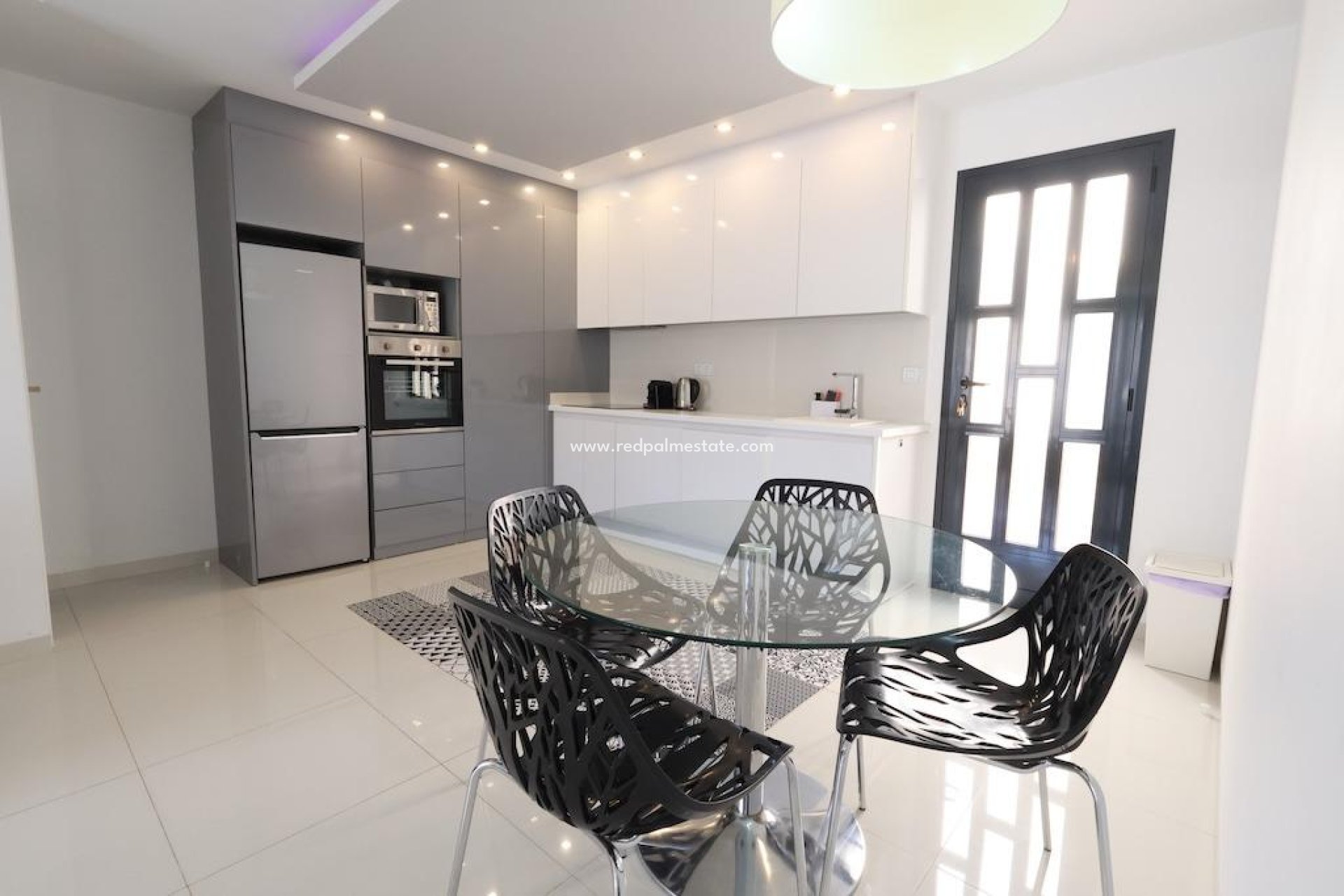 Reventa - Apartamento -
Pilar de la Horadada