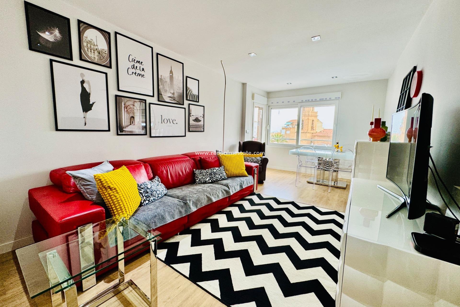 Reventa - Apartamento -
Pilar de la Horadada