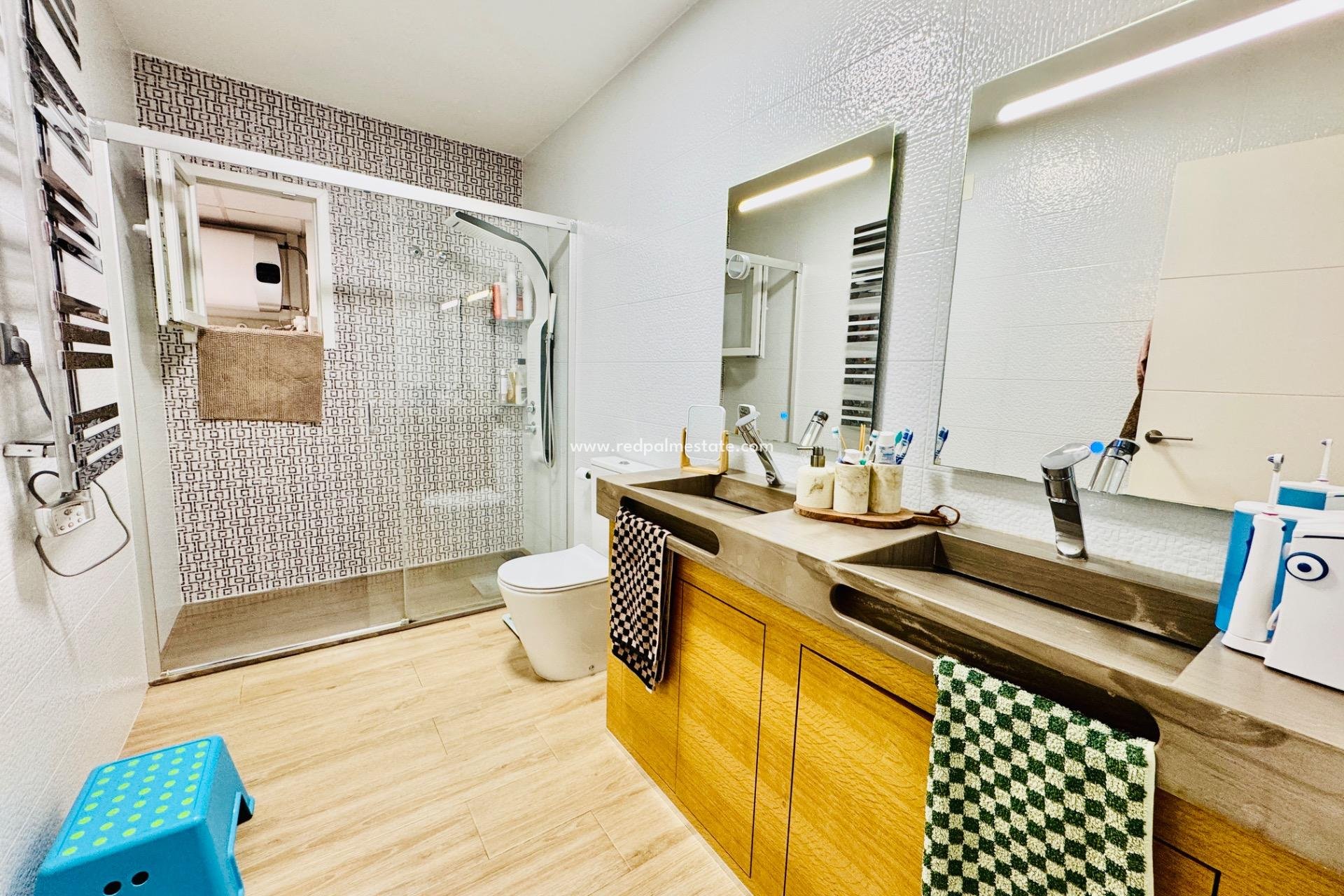 Reventa - Apartamento -
Pilar de la Horadada