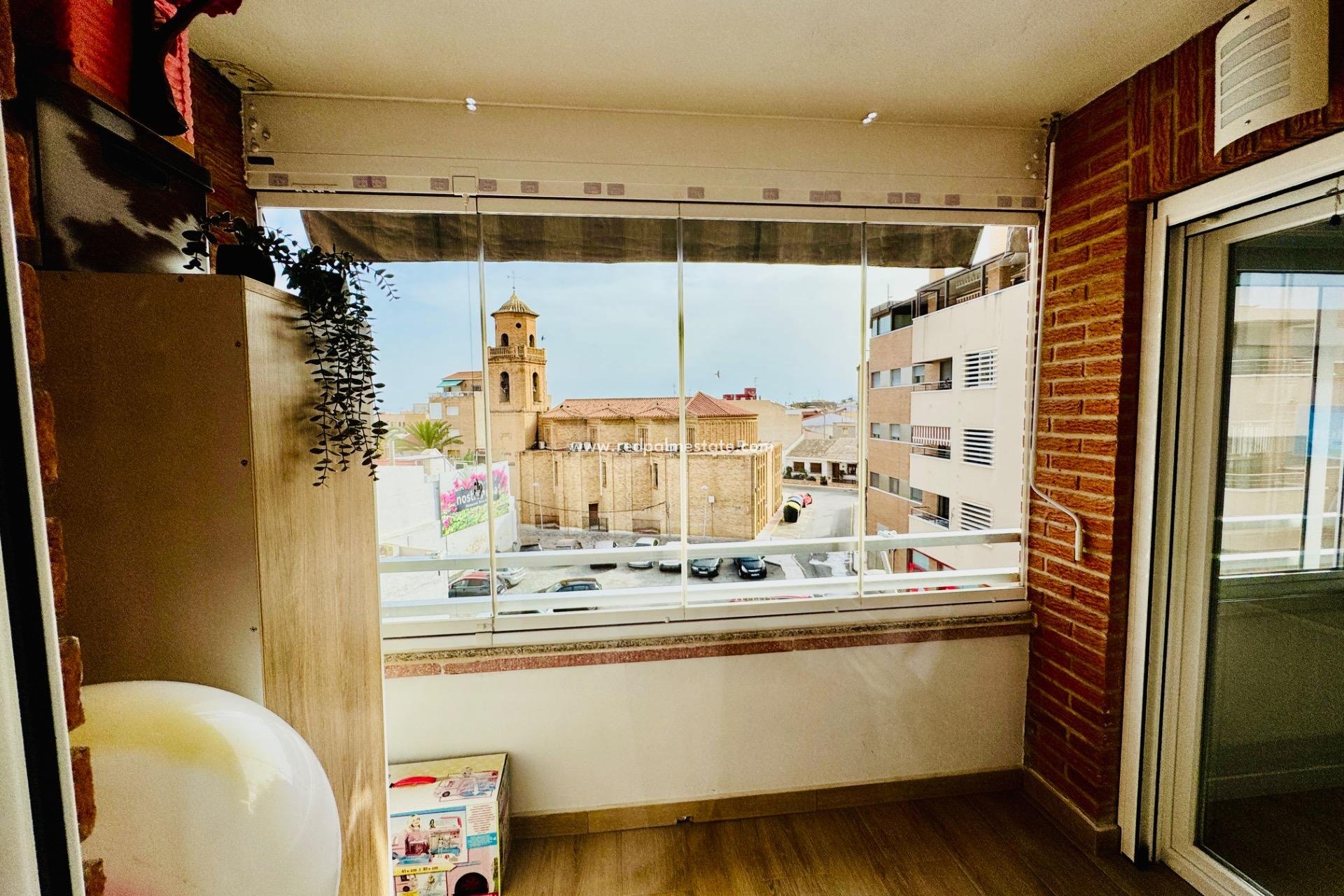 Reventa - Apartamento -
Pilar de la Horadada