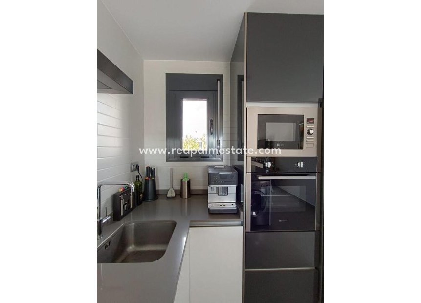 Reventa - Apartamento -
Pilar de la Horadada