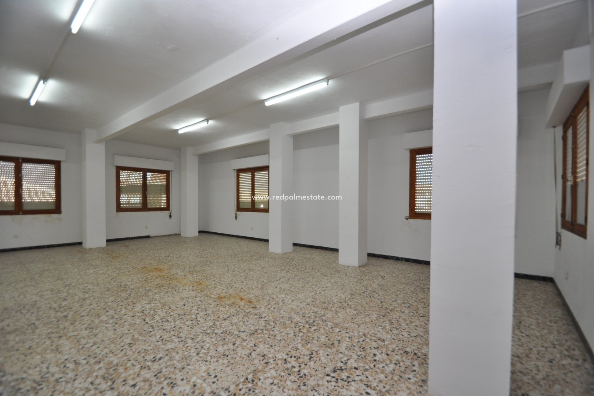 Reventa - Apartamento -
Pinoso - Inland
