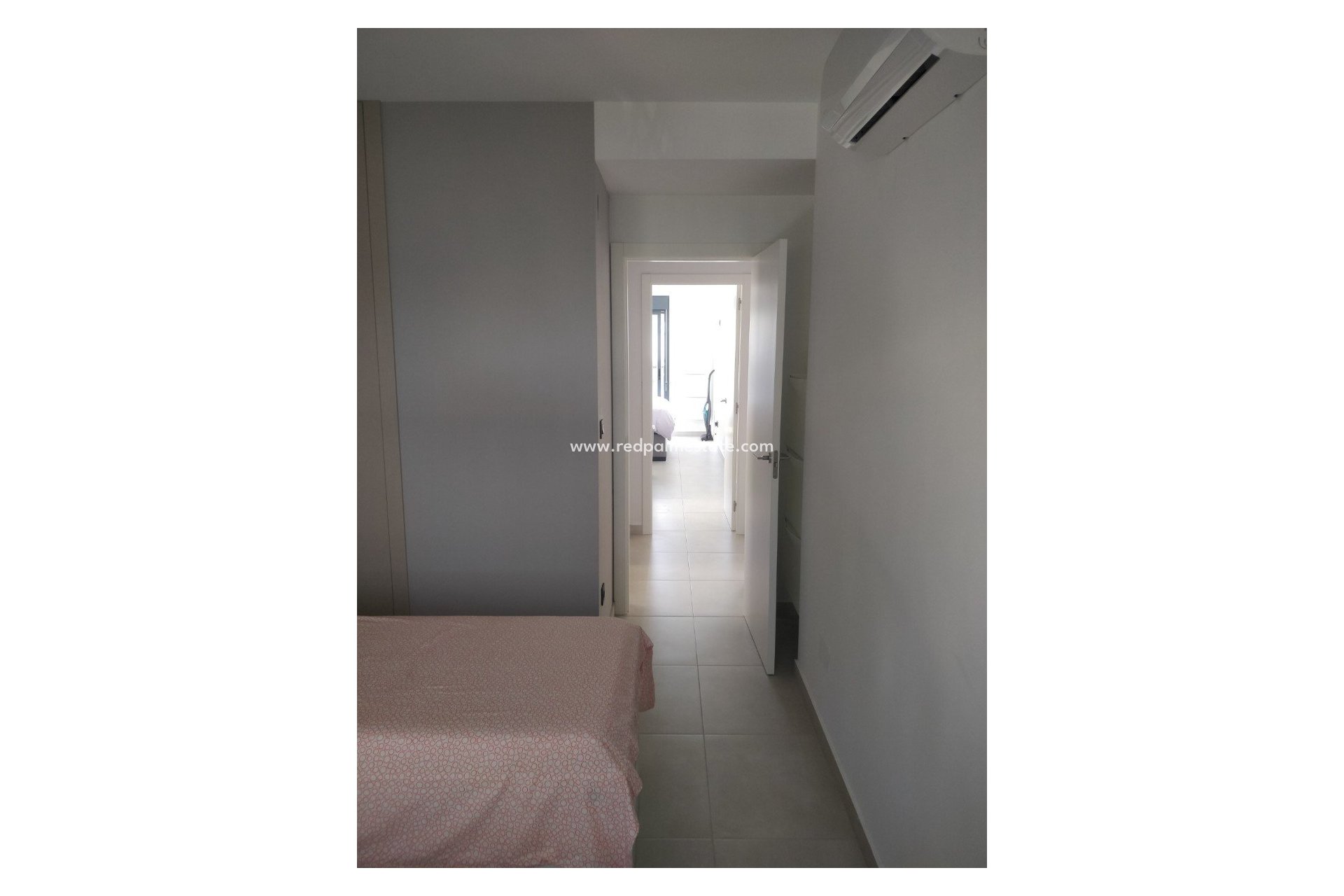 Reventa - Apartamento / piso -
Guardamar del Segura - Guardamar