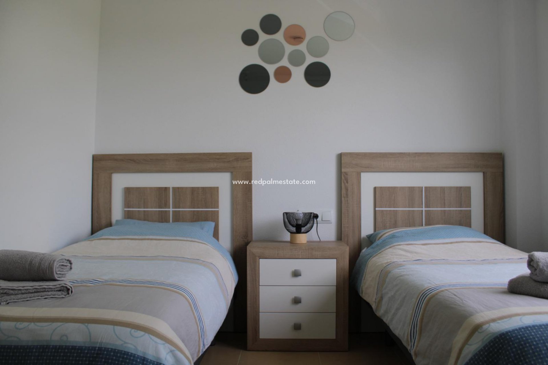 Reventa - Apartamento -
ROLDAN - Inland