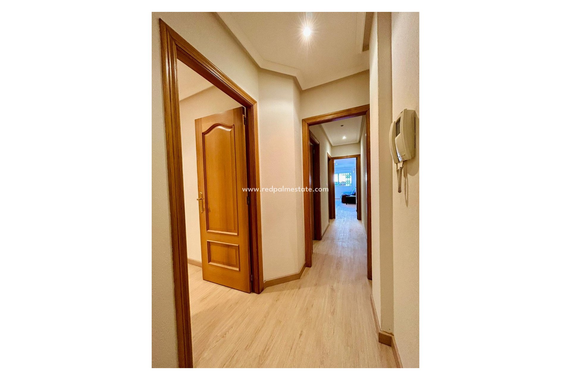 Reventa - Apartamento -
San Isidro - Inland