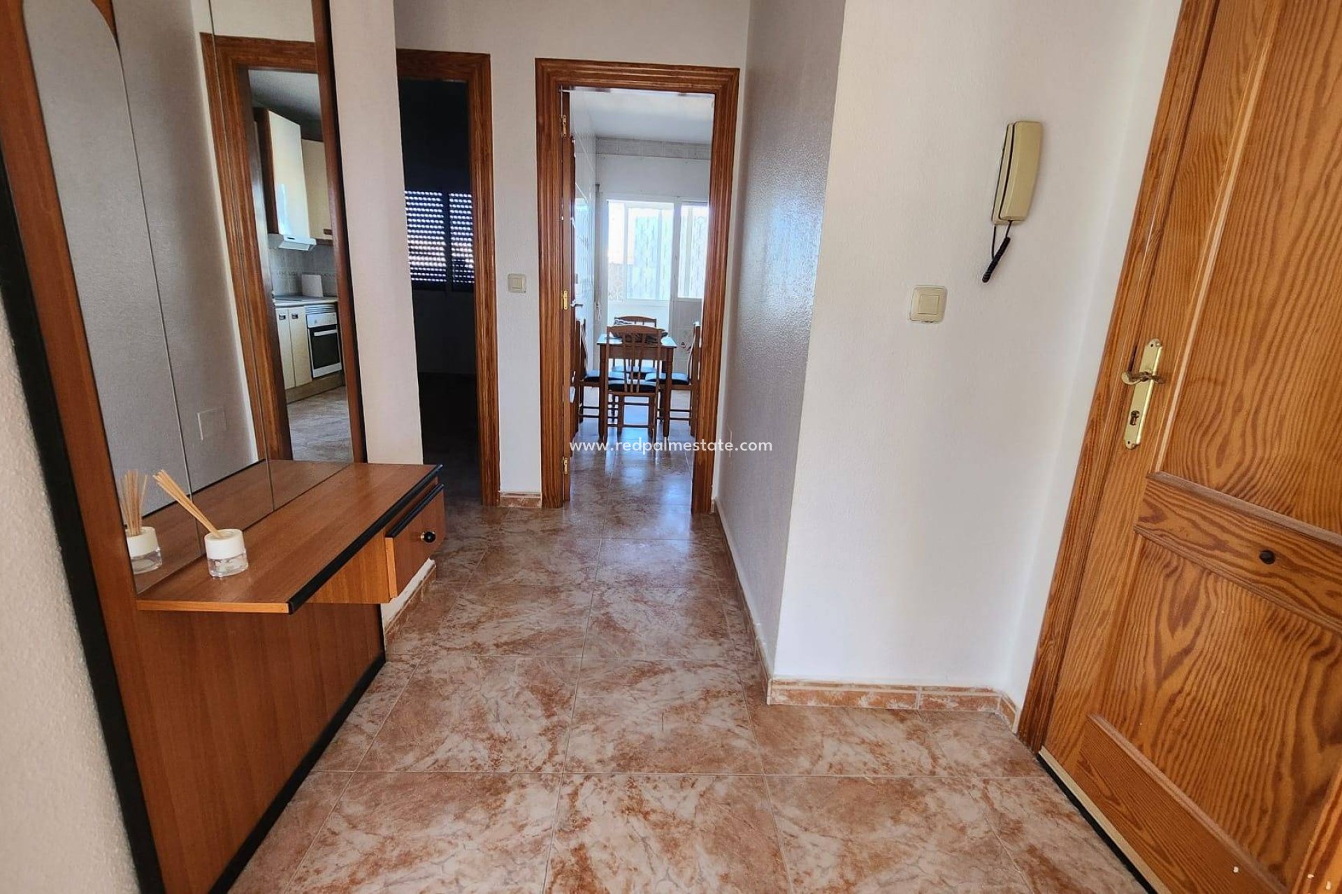 Reventa - Apartamento -
San Javier