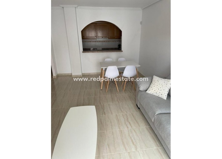 Reventa - Apartamento -
San Miguel de Salinas - Costa Blanca