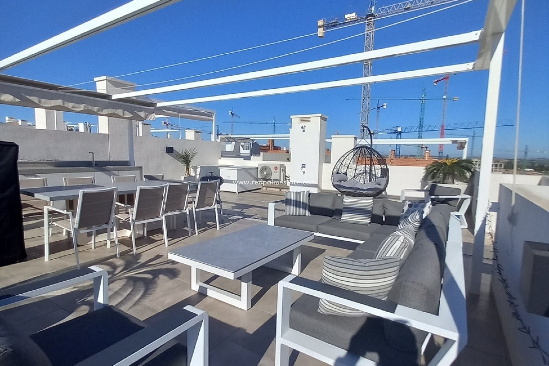 Reventa - Apartamento -
San Miguel de Salinas - Costa Blanca
