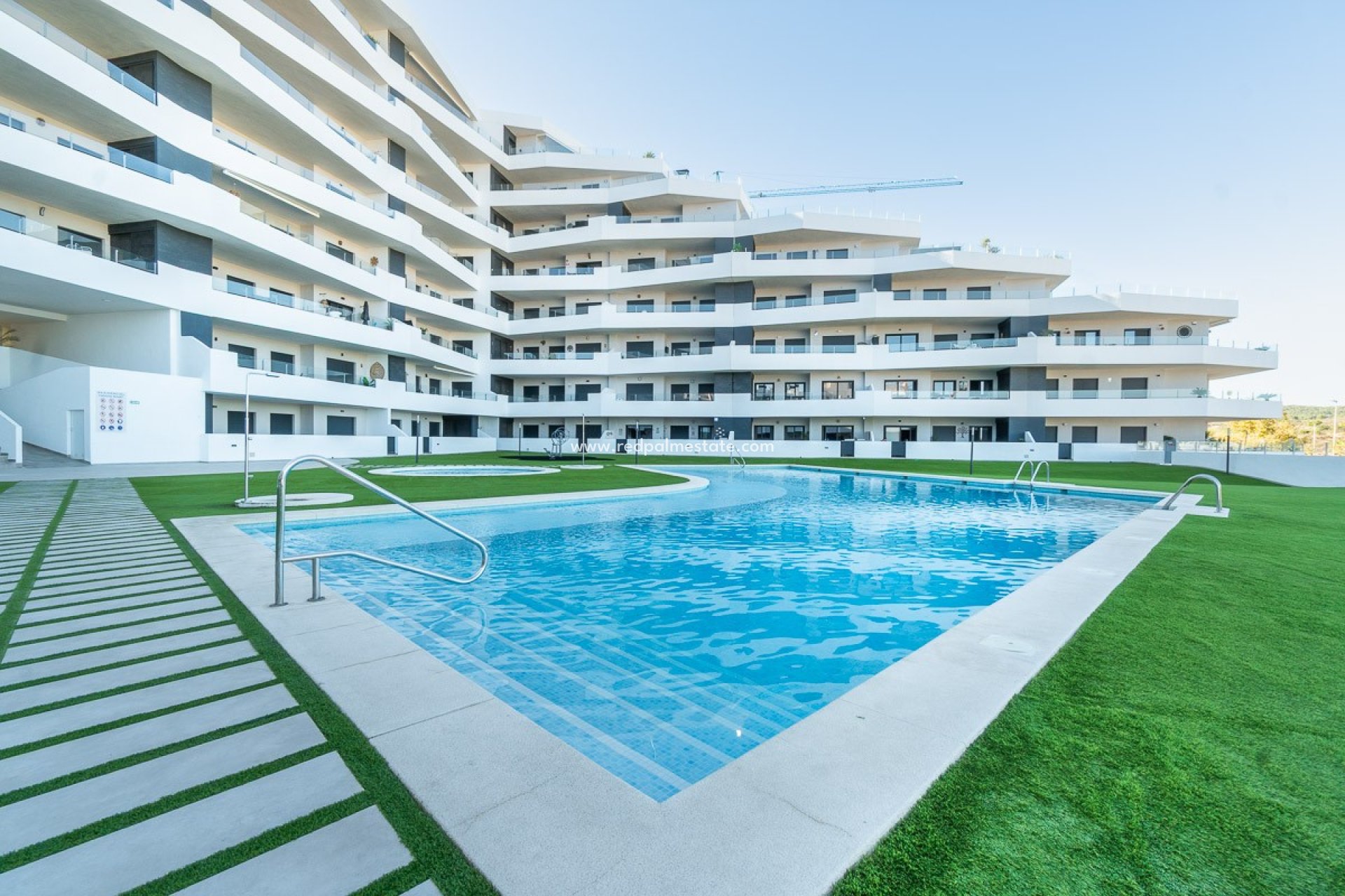 Reventa - Apartamento -
San Miguel de Salinas - Inland