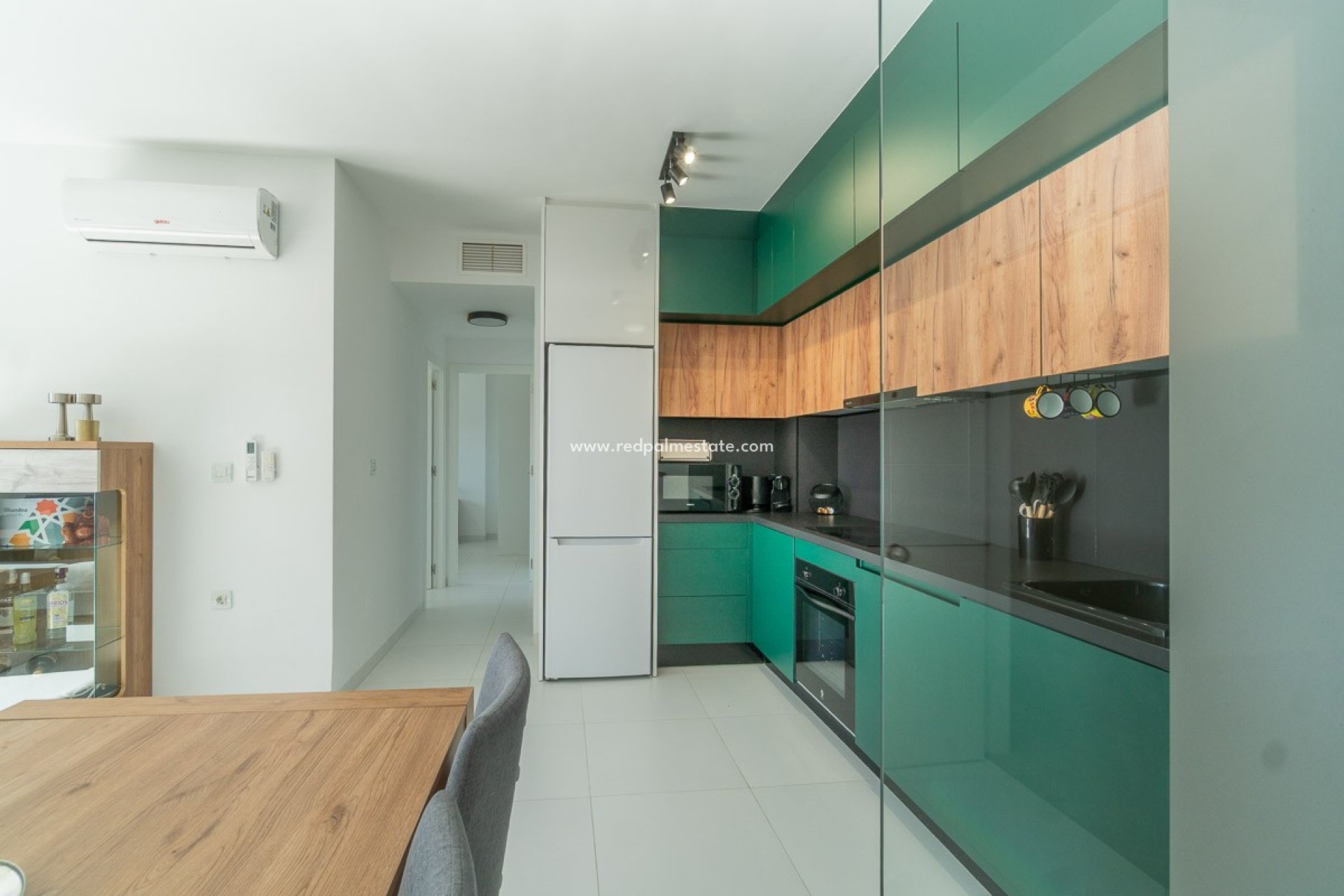 Reventa - Apartamento -
San Miguel de Salinas - Inland