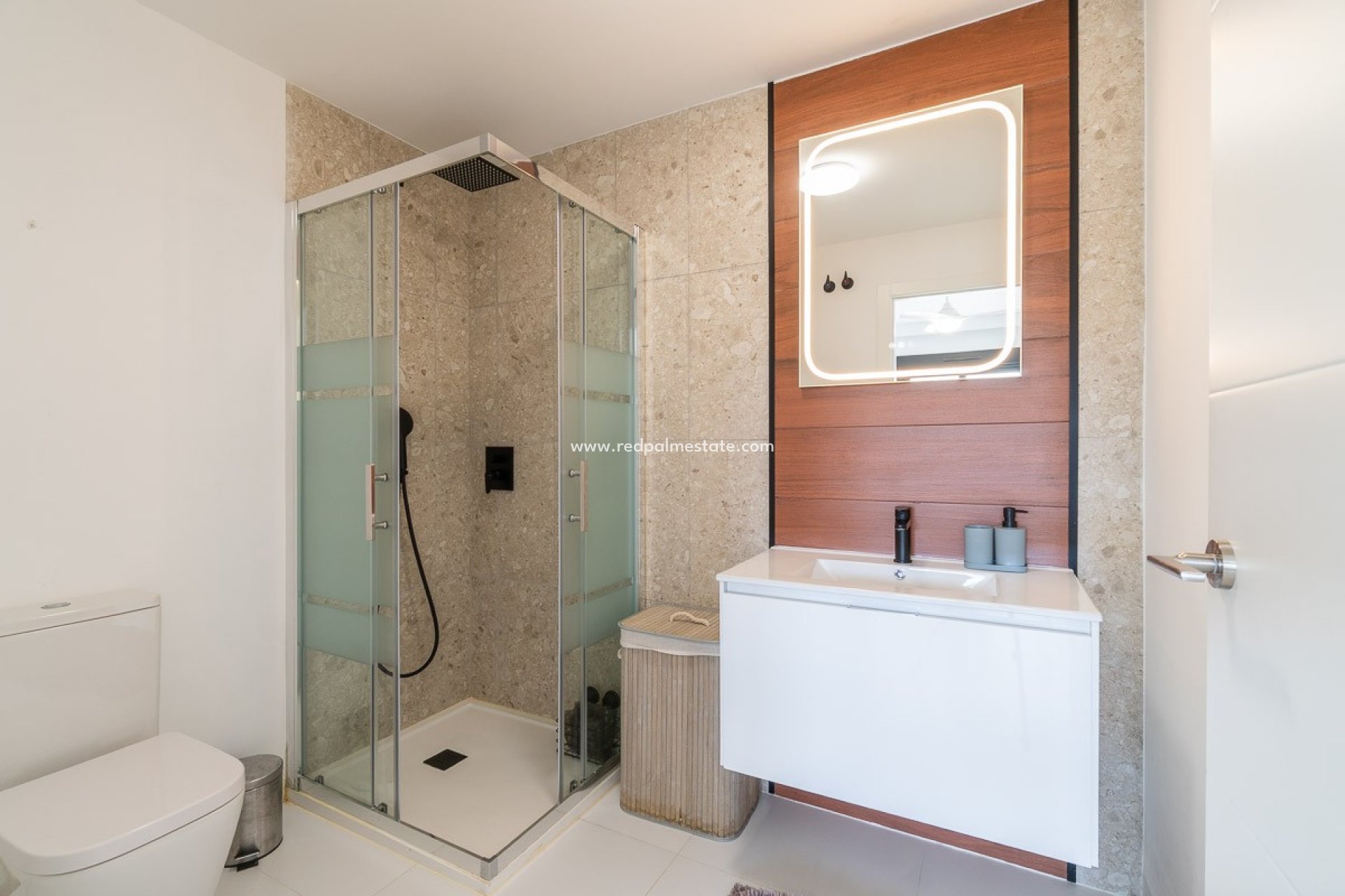 Reventa - Apartamento -
San Miguel de Salinas - Inland