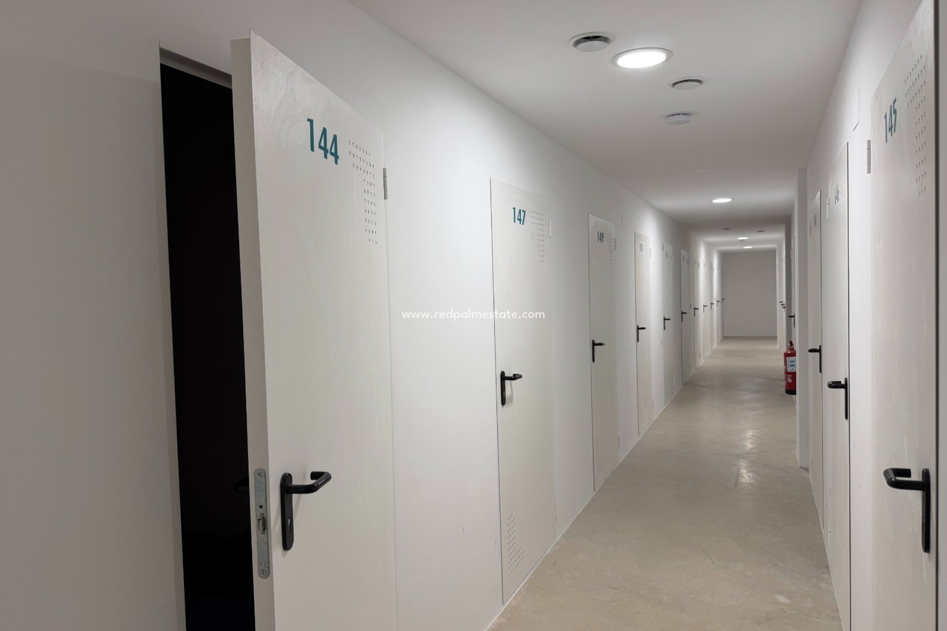 Reventa - Apartamento -
San Miguel de Salinas - Inland