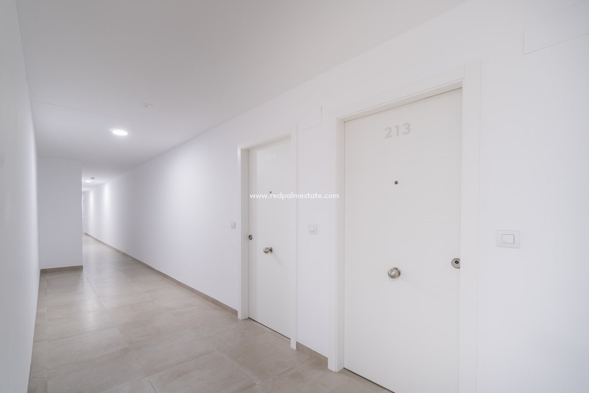 Reventa - Apartamento -
San Miguel de Salinas - Inland