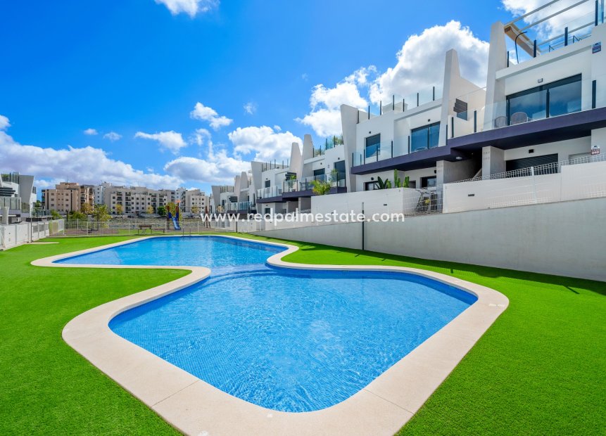 Reventa - Apartamento -
San Miguel de Salinas - Inland