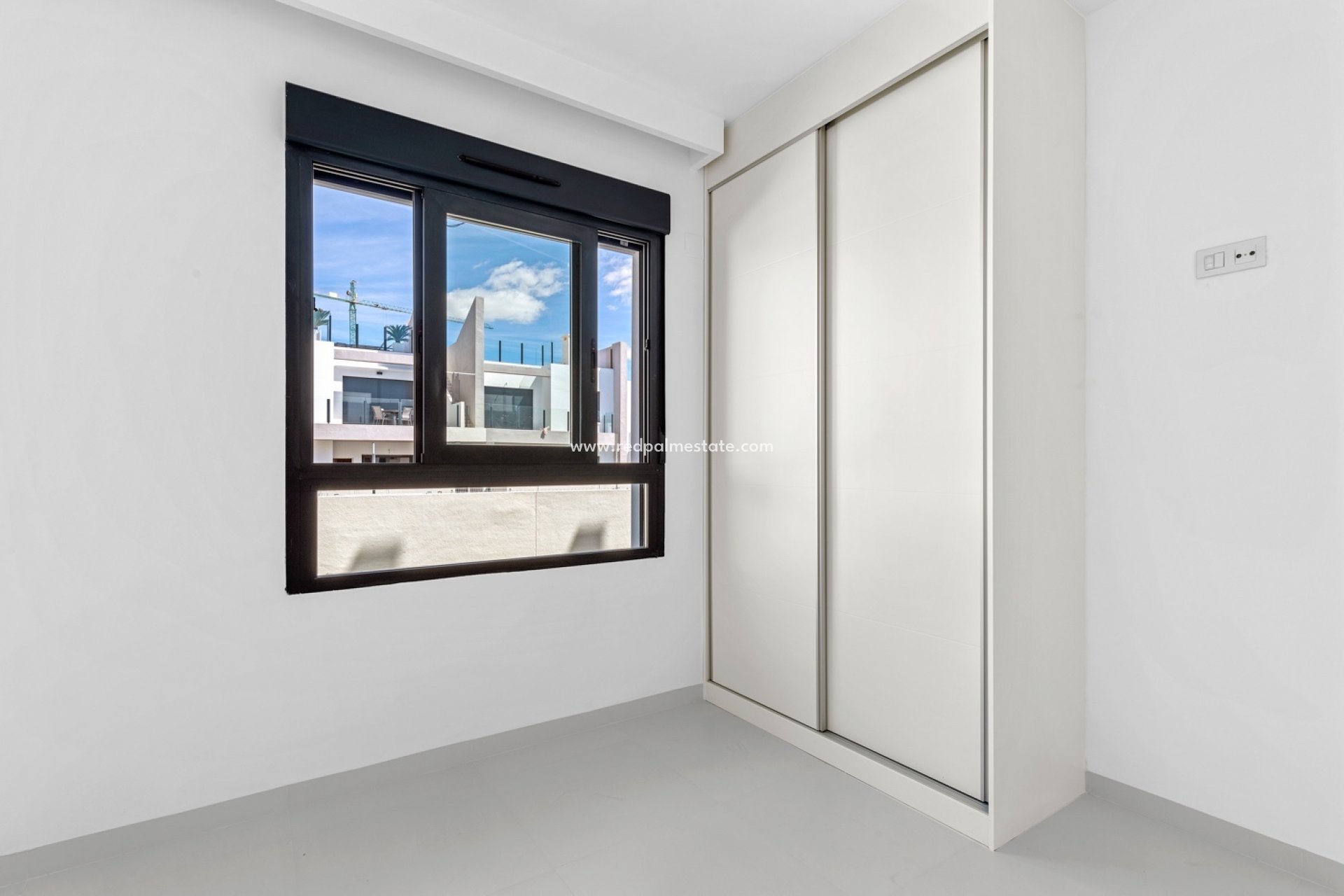 Reventa - Apartamento -
San Miguel de Salinas - Inland