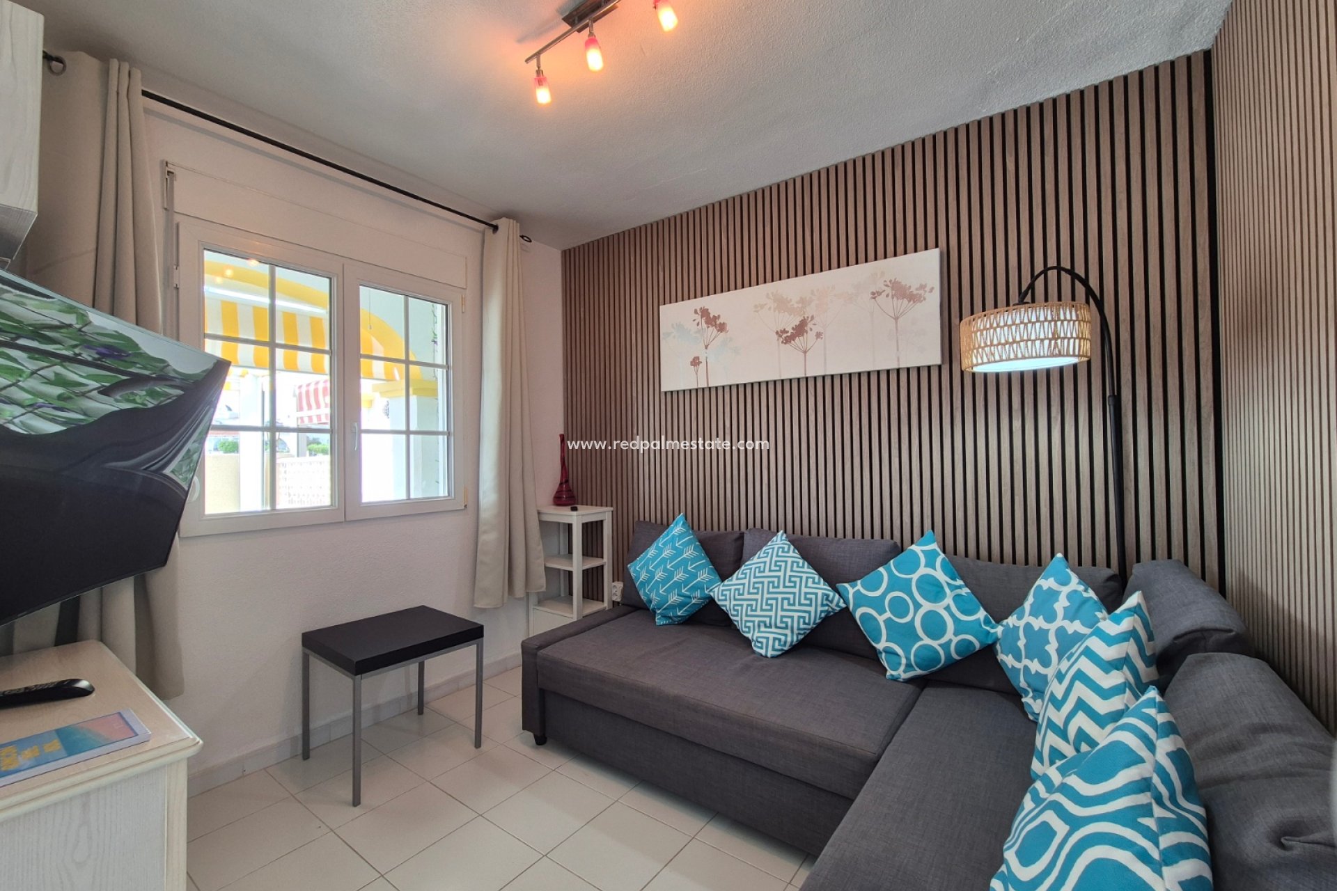 Reventa - Apartamento -
San Miguel de Salinas - Inland