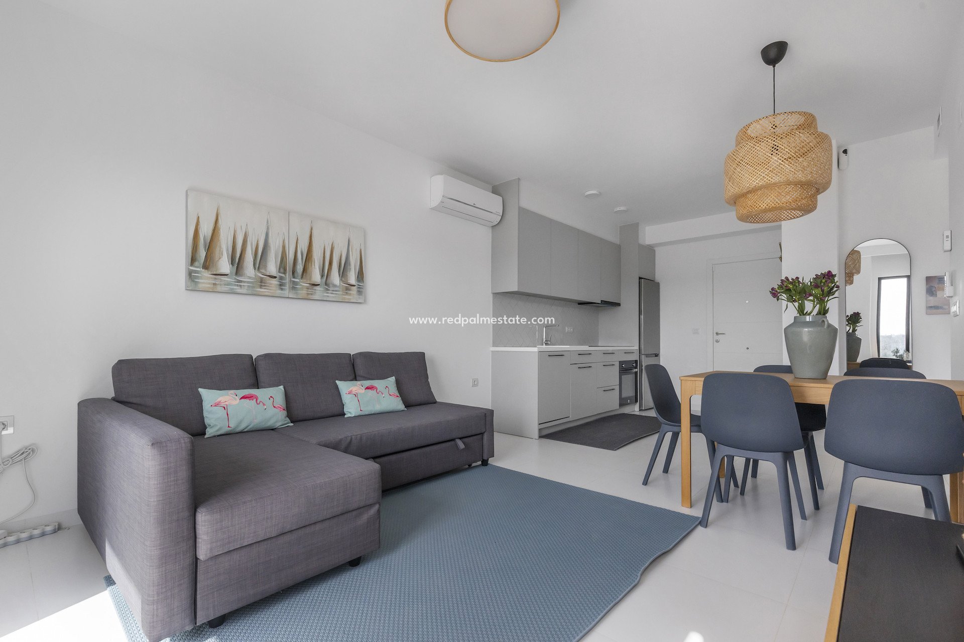 Reventa - Apartamento -
San Miguel de Salinas - Inland