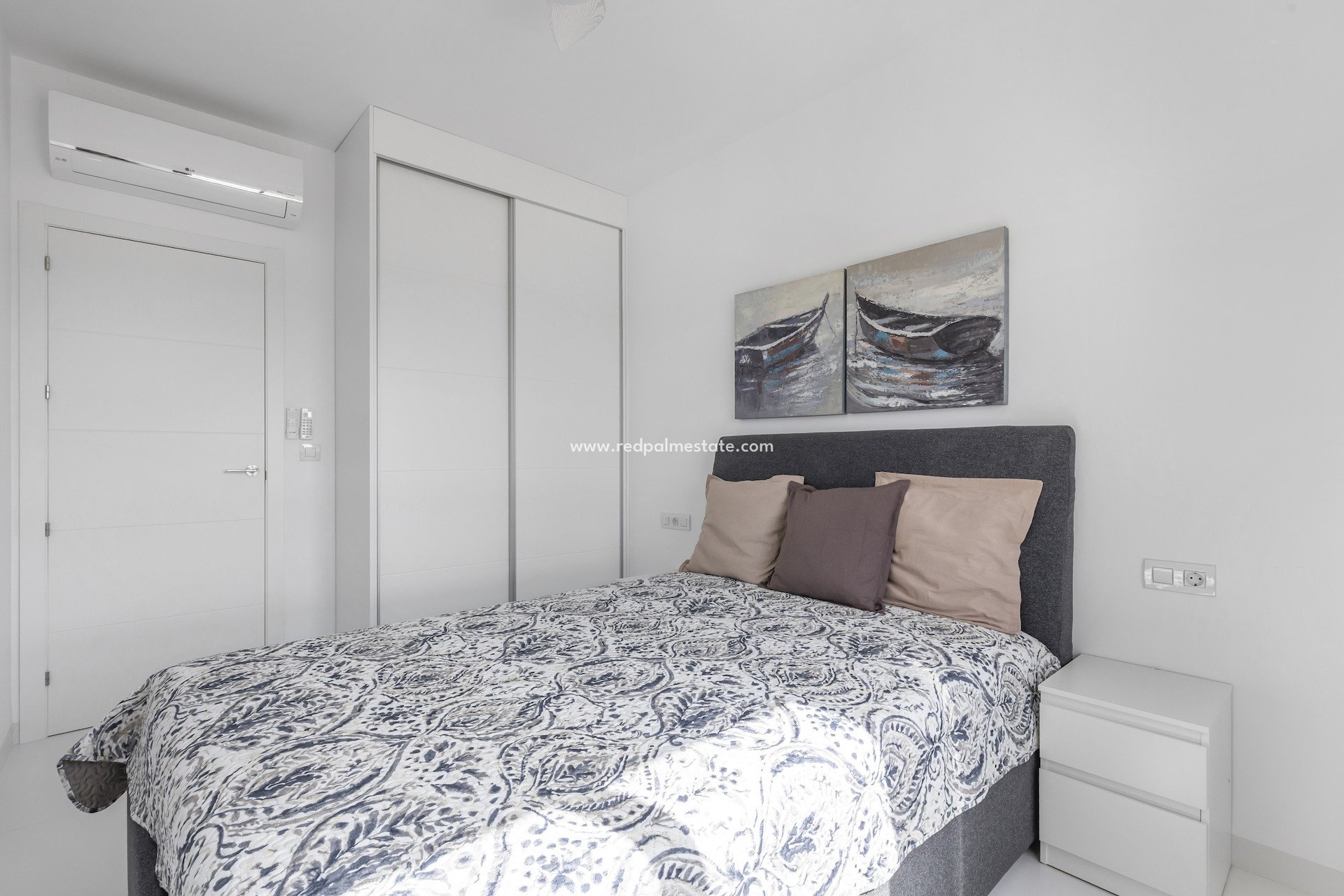 Reventa - Apartamento -
San Miguel de Salinas - Inland