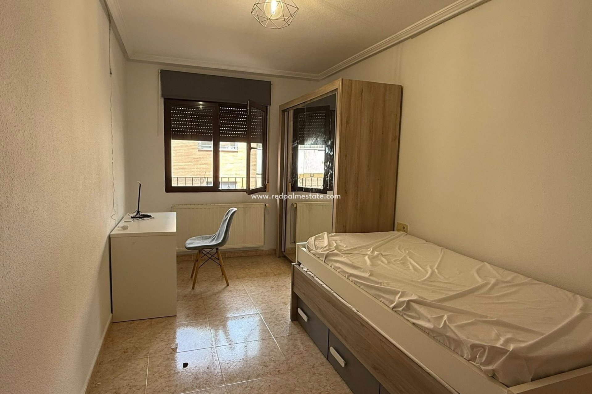 Reventa - Apartamento -
San Miguel de Salinas - Inland