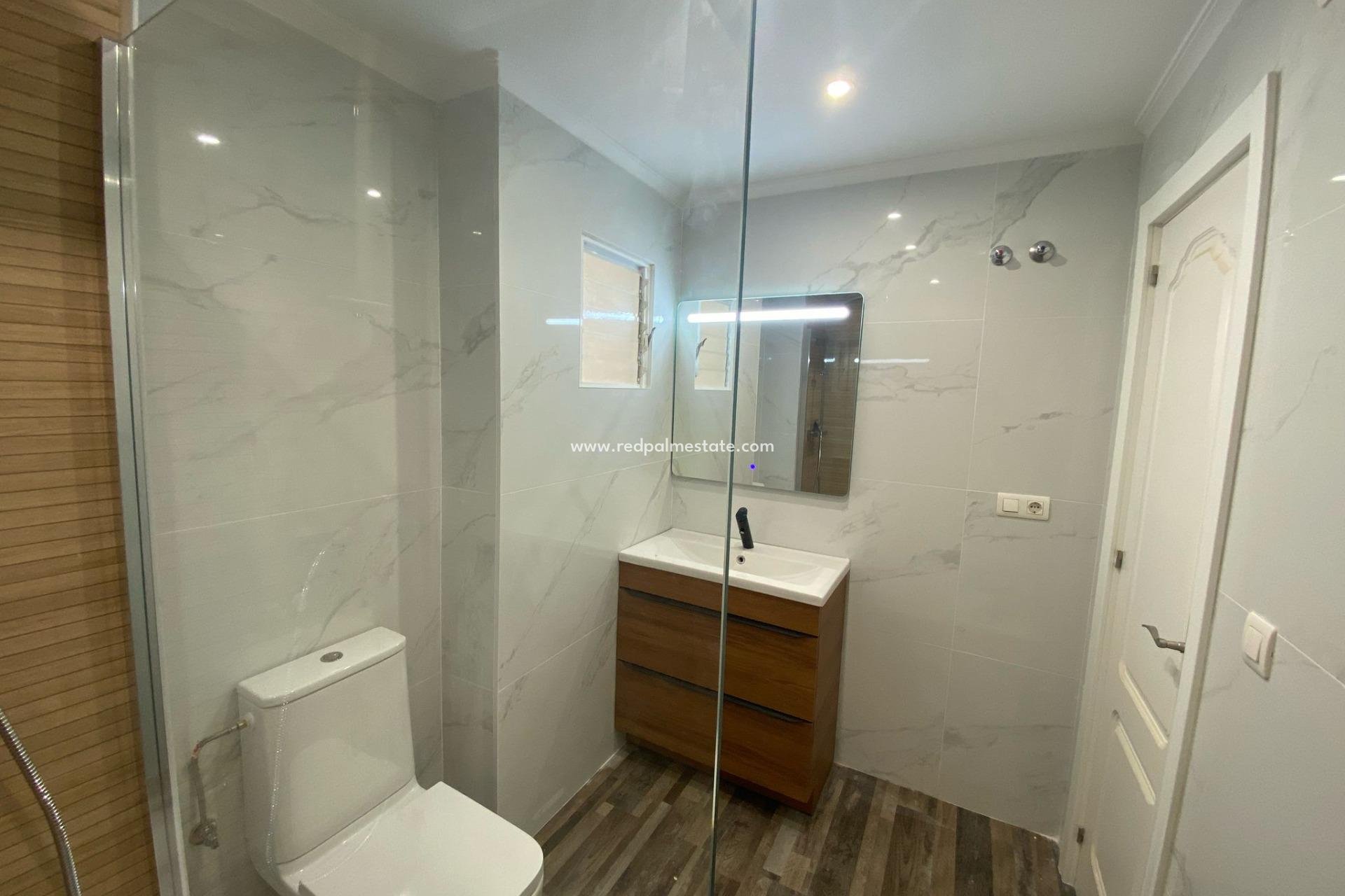 Reventa - Apartamento -
San Miguel de Salinas - Pueblo 9