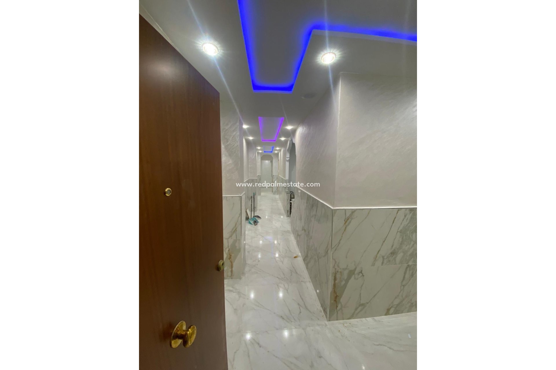 Reventa - Apartamento -
Santa Pola - Playa Levante