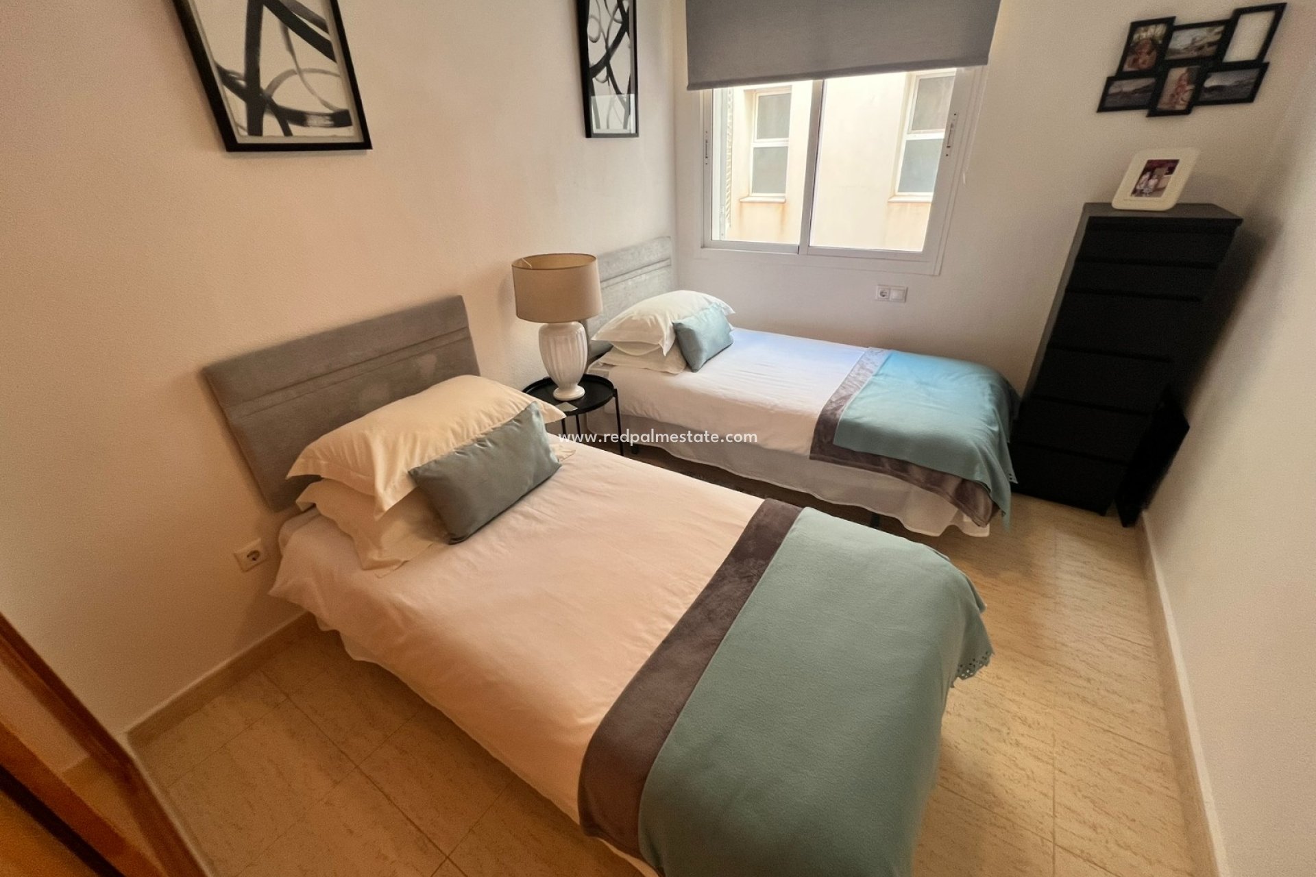 Reventa - Apartamento -
Torre de la Horadada - Mil Palmeras