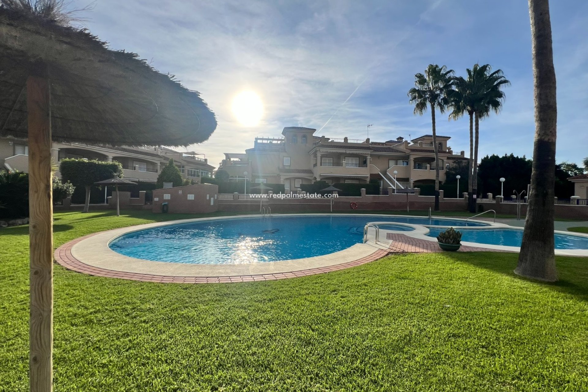 Reventa - Apartamento -
Torre de la Horadada - Mil Palmeras