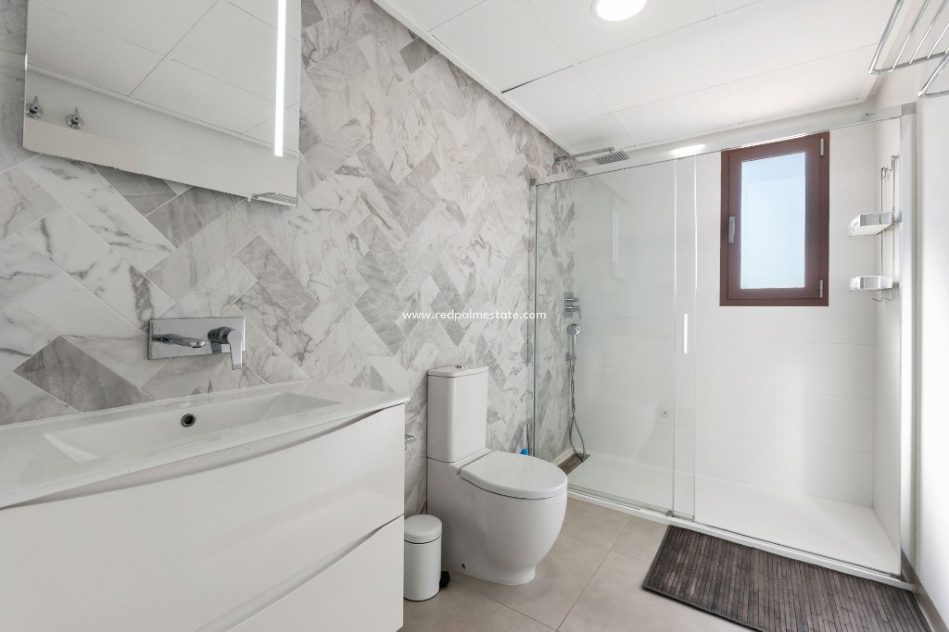 Reventa - Apartamento -
Torre de la Horadada - Mil Palmeras