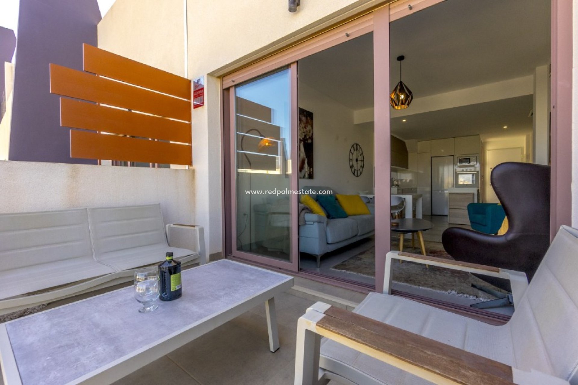 Reventa - Apartamento -
Torre de la Horadada - Mil Palmeras