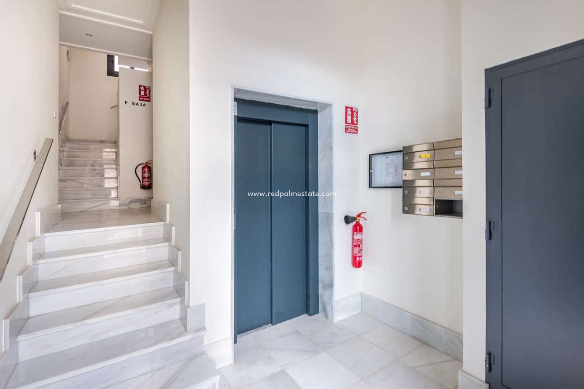 Reventa - Apartamento -
Torre de la Horadada
