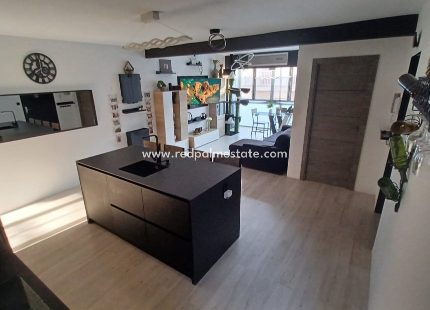Reventa - Apartamento -
Torre de la Horadada