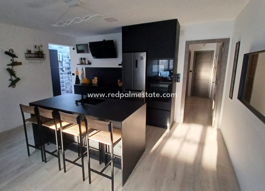 Reventa - Apartamento -
Torre de la Horadada