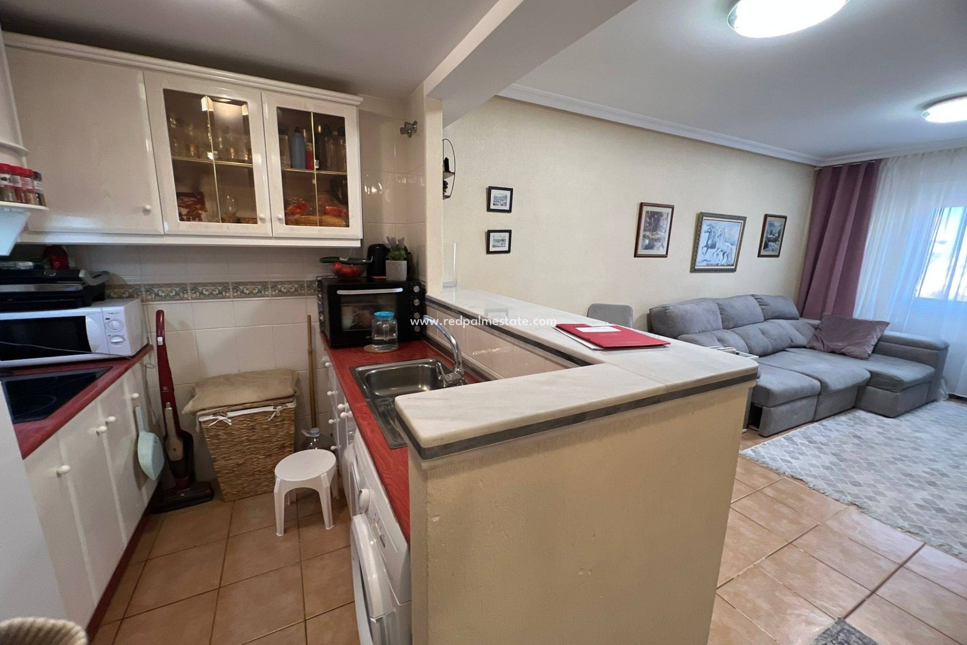 Reventa - Apartamento -
Torrevieja - Aguas Nueva