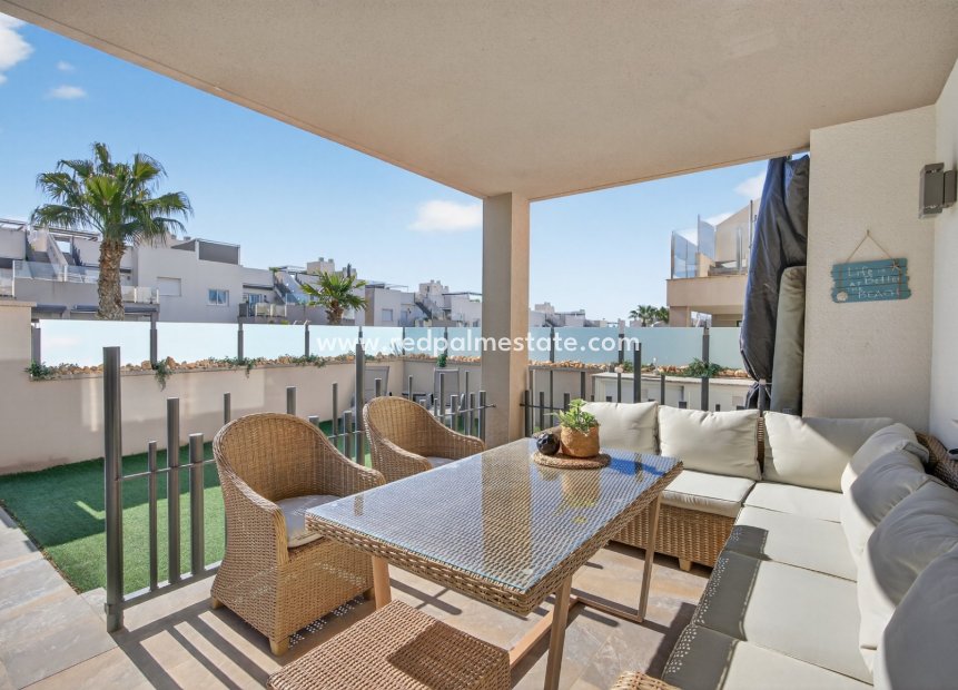 Reventa - Apartamento -
Torrevieja - Aguas Nueva