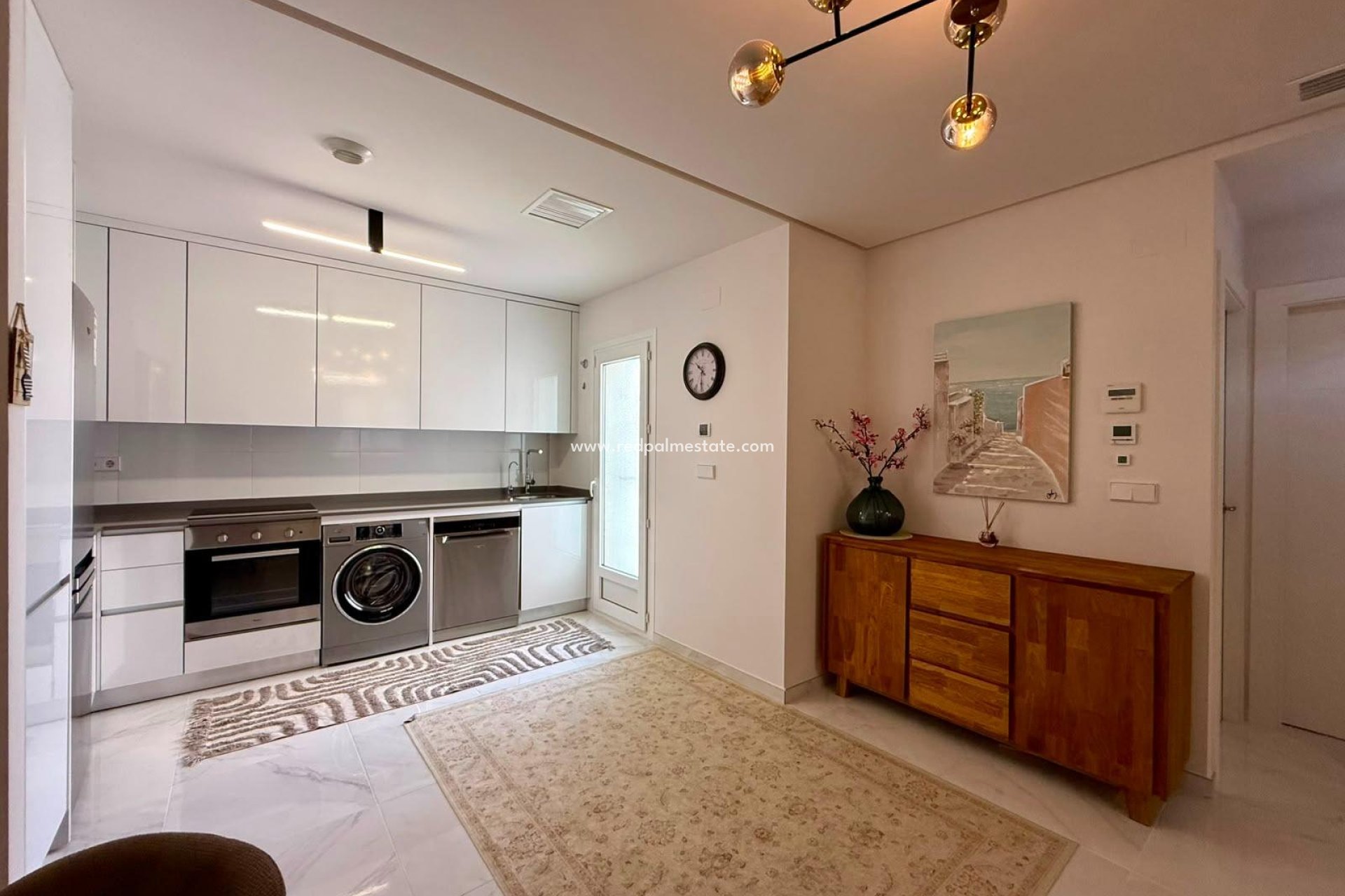 Reventa - Apartamento -
Torrevieja - Aguas Nuevas