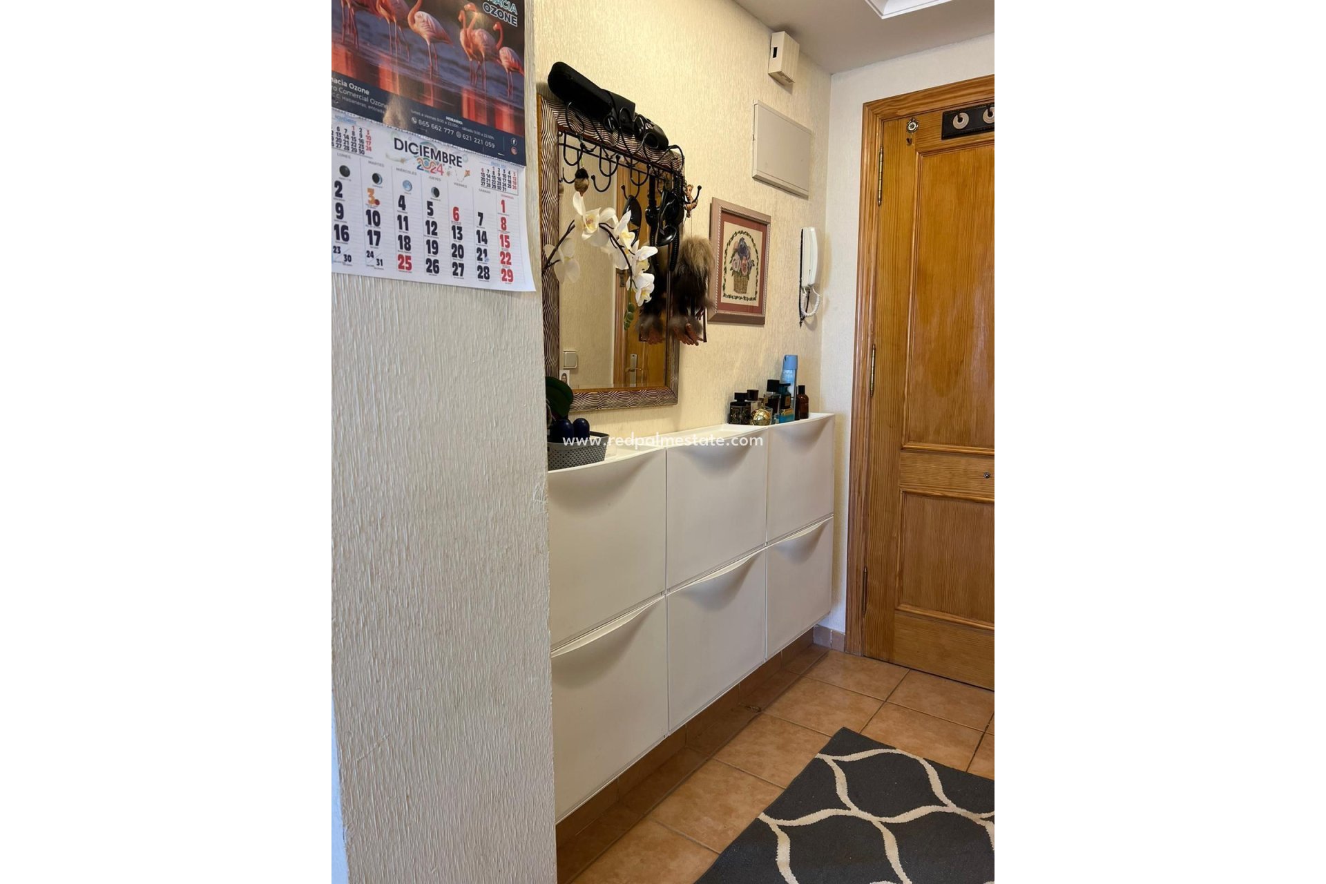 Reventa - Apartamento -
Torrevieja - Aguas Nuevas